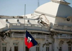 Počet mrtvých po zemětřesení na Haiti stoupl na 1419