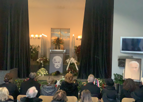Rodinný pohřeb Luďka Munzara proběhl v krematoriu Motol