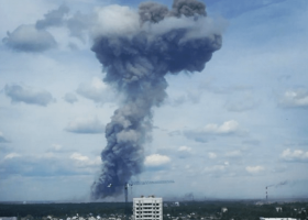 Masivní výbuchy v Rusku. Explodovala továrna