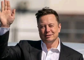 Elon Musk hrozí omezením přístupu Evropanů k síti X kvůli novým regulacím EU
