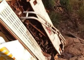 Přes 31 lidí zemřelo v Mali po pádu autobusu z mostu