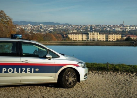 Tři ubodané ženy ve vídeňském nevěstinci. Podezřelý žádá o azyl