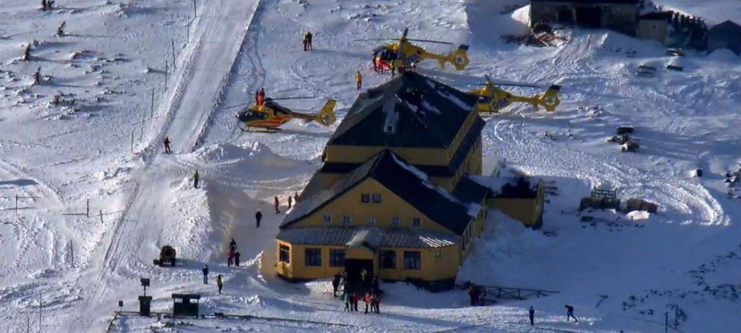 Ze Sněžky spadl český turista, je vážně zraněný